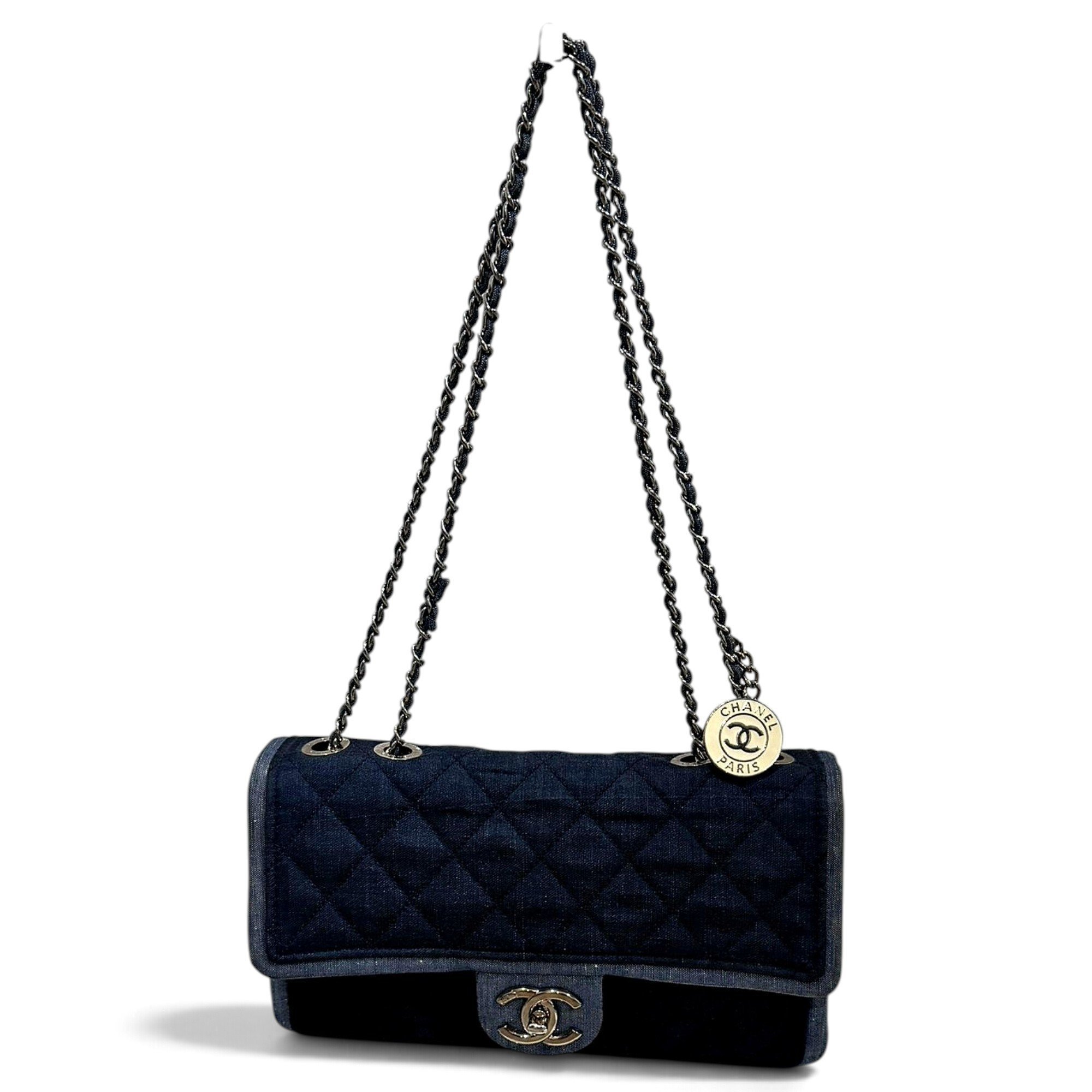 Timeless/Classique handbag