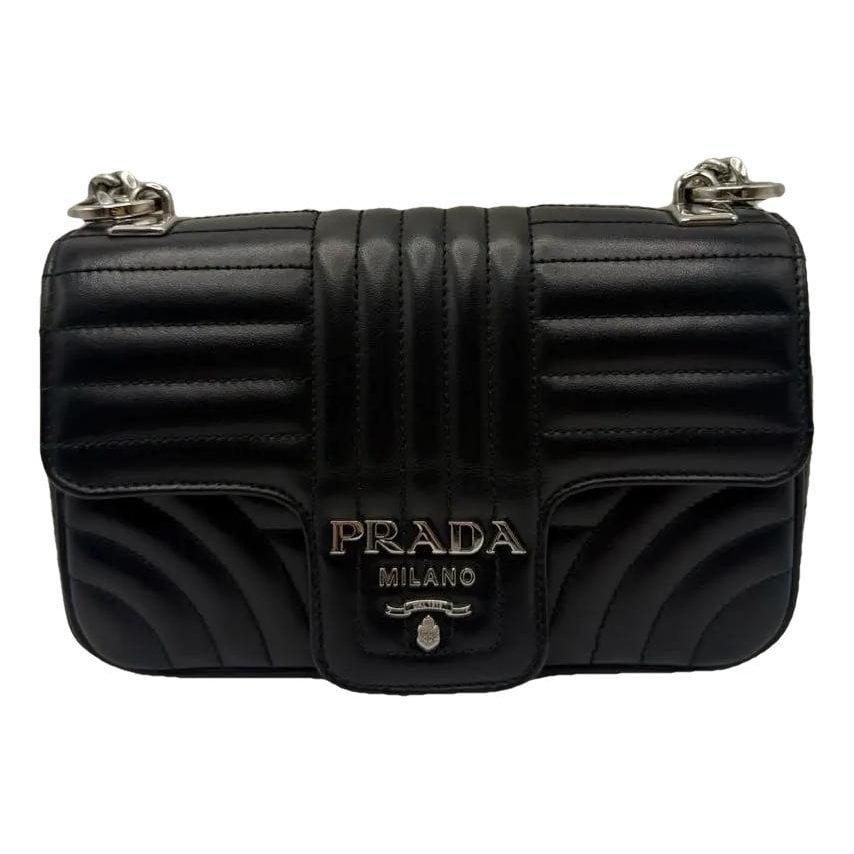 Diagramme leather crossbody bag