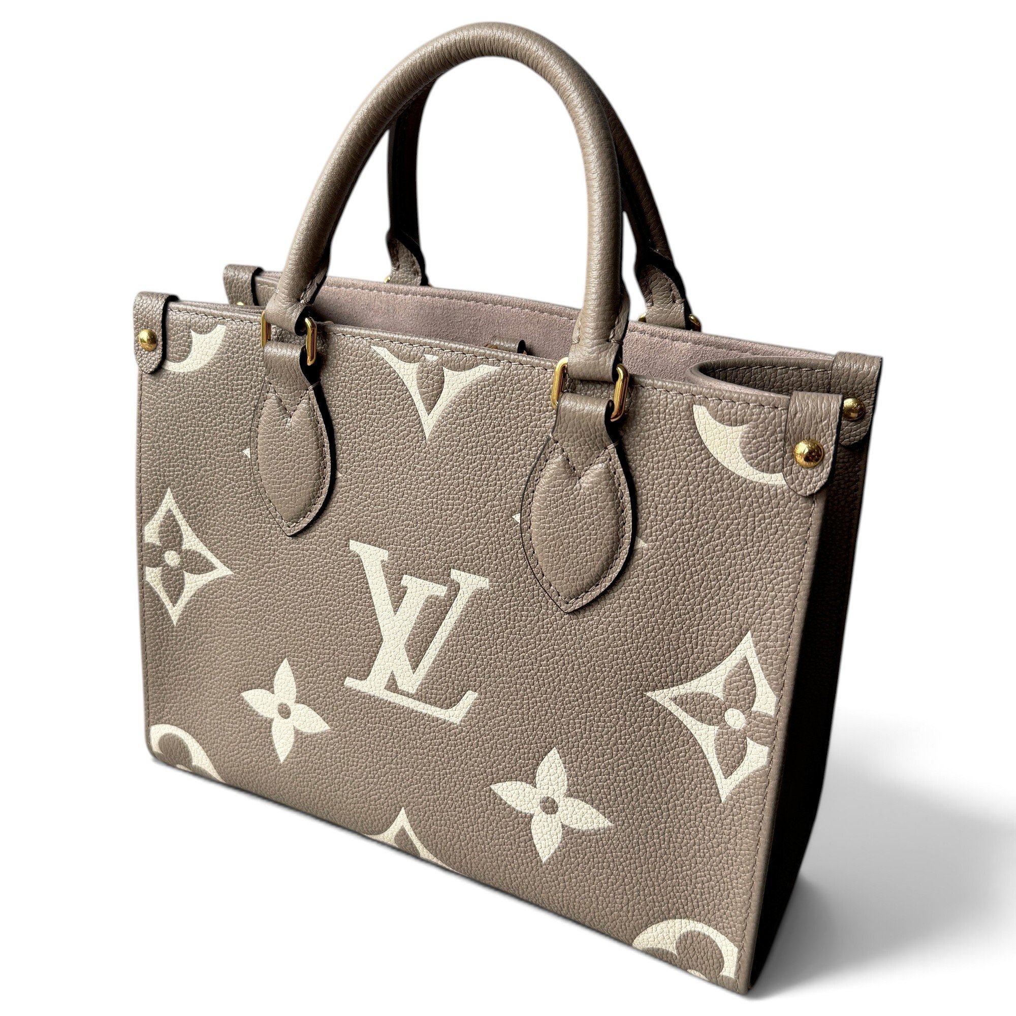 Onthego leather tote