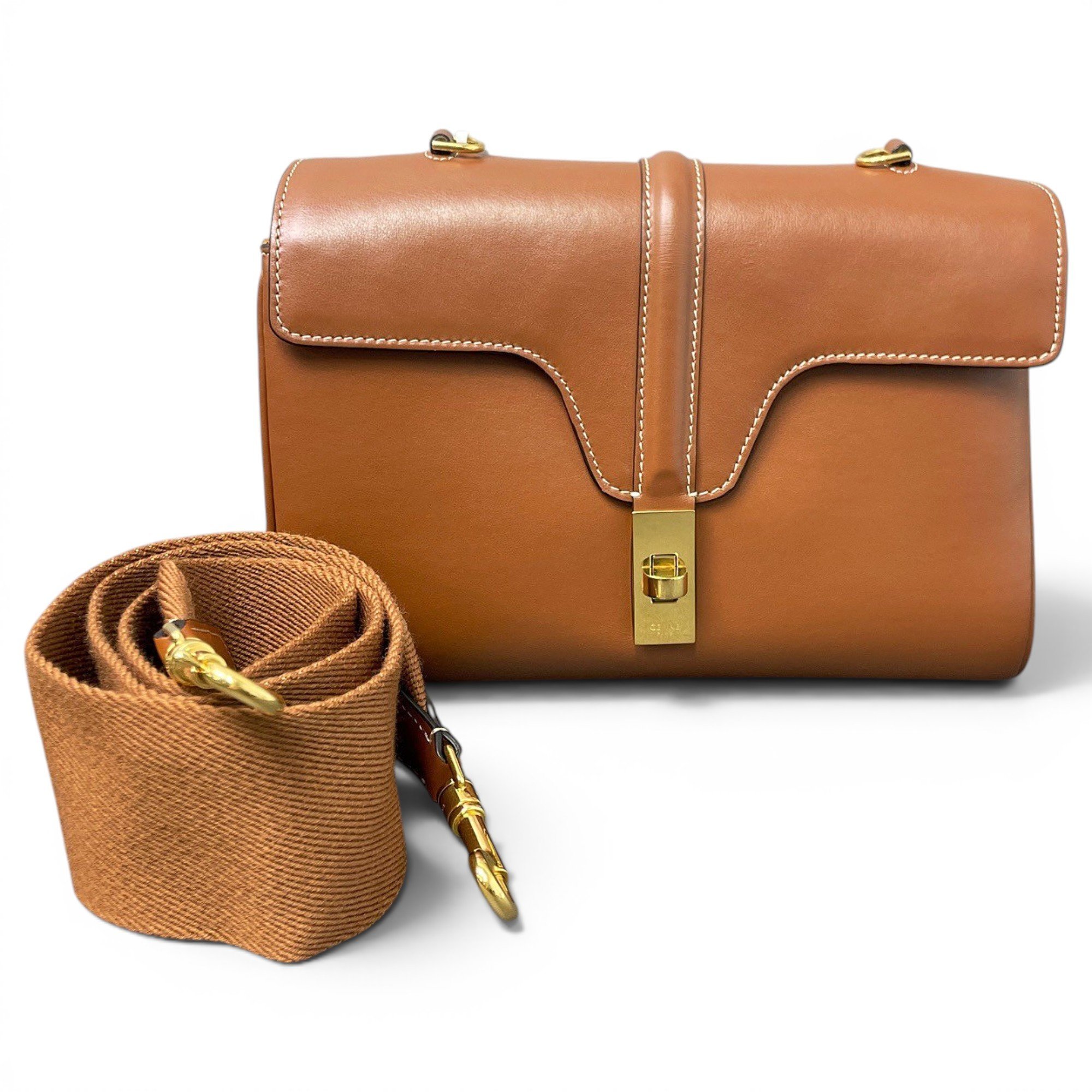 Sac 16 leather handbag