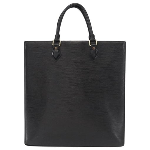 Plat leather handbag
