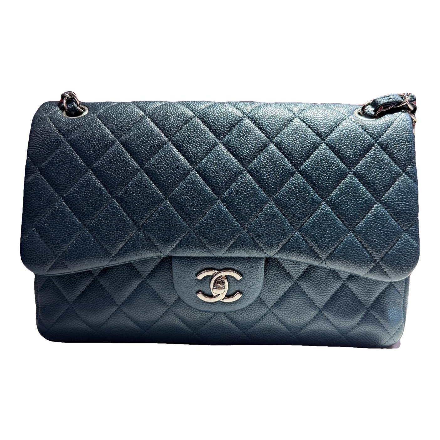 Timeless/Classique leather crossbody bag