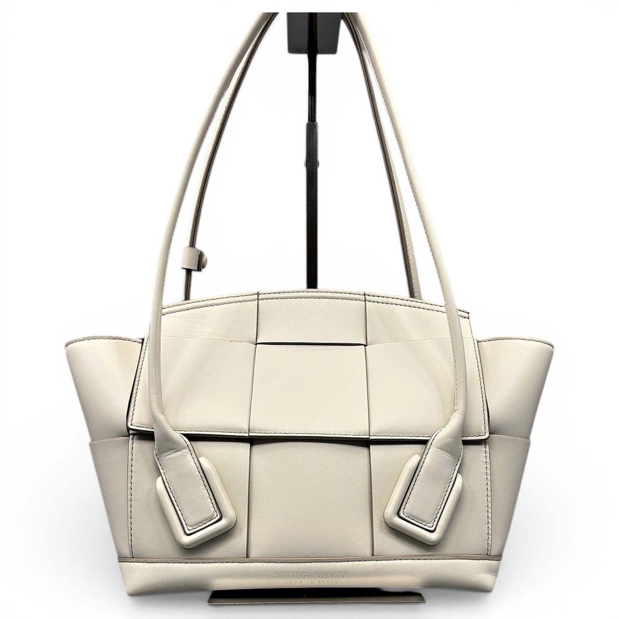 Arco leather handbag