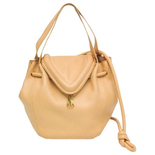 Beak leather tote