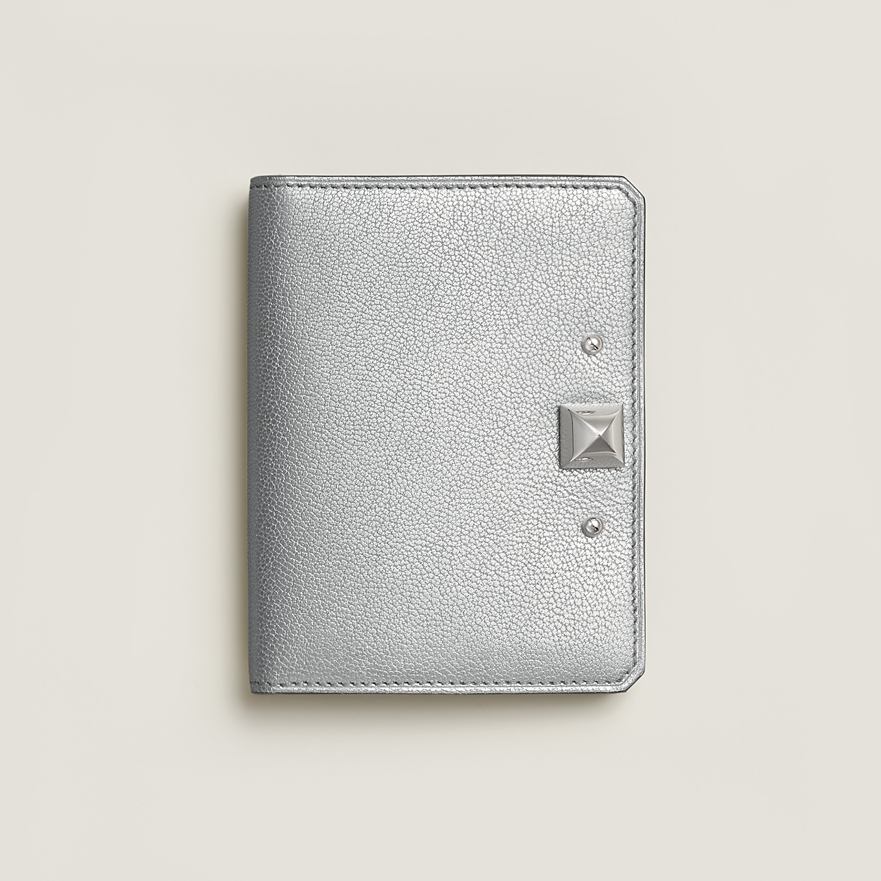 Medor card holder