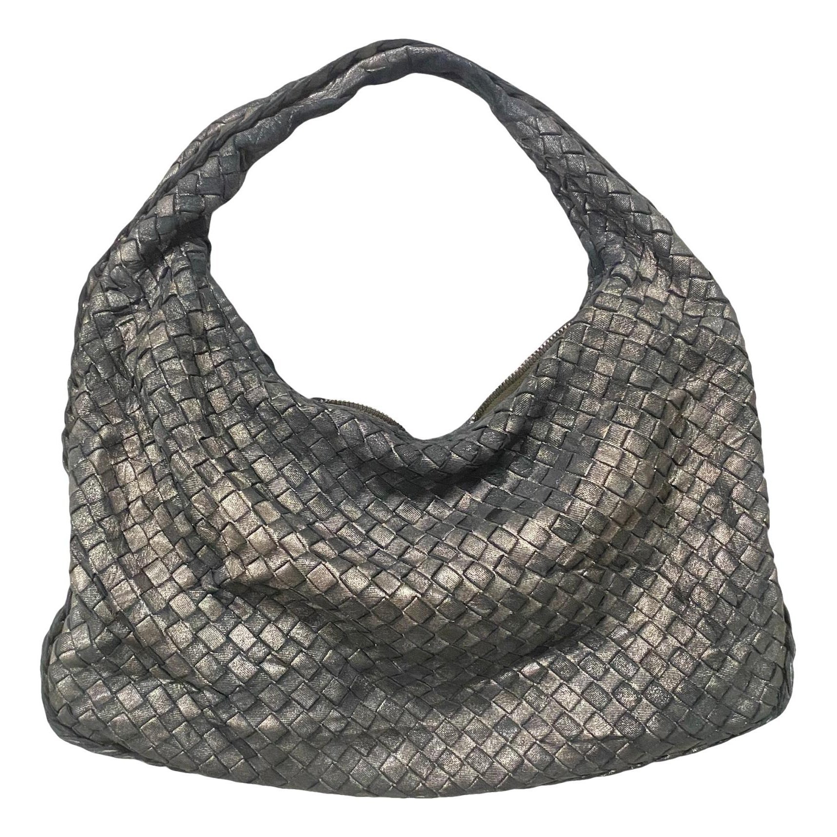 Veneta leather handbag