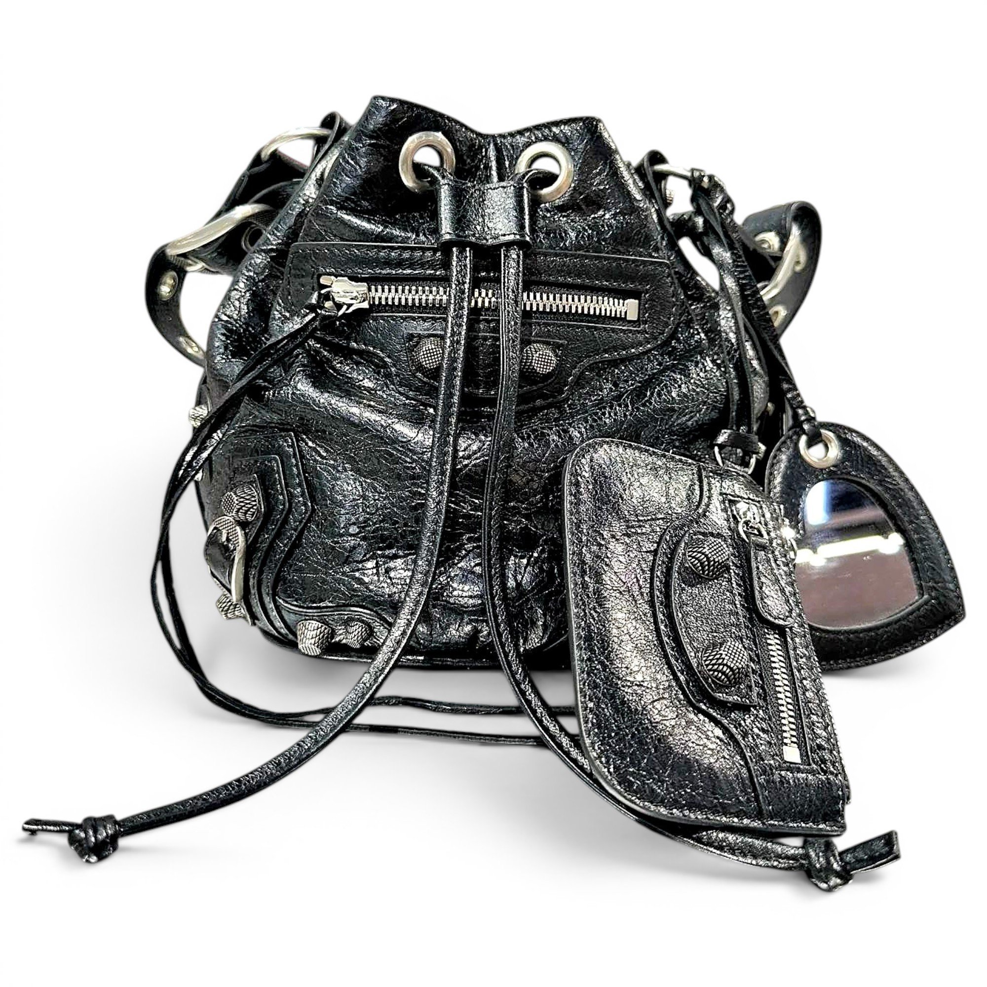 Leather bag