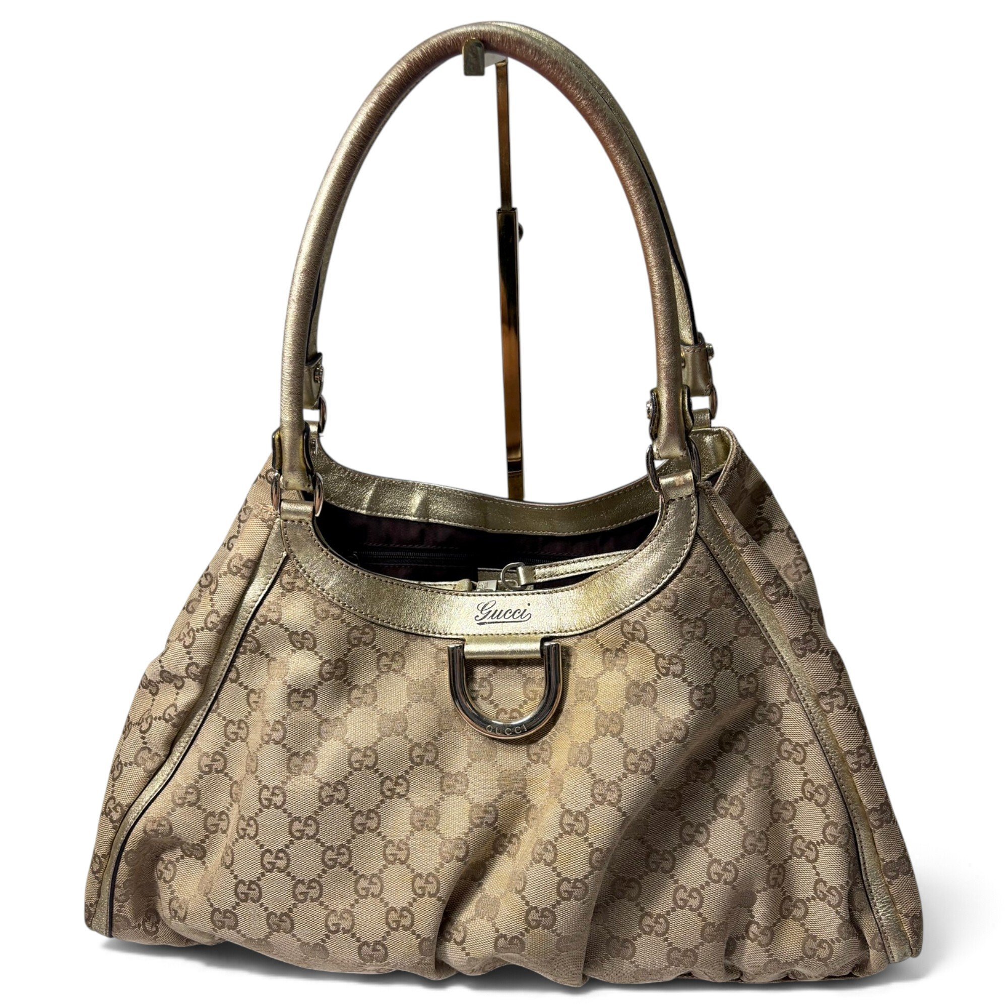 D-Ring leather handbag