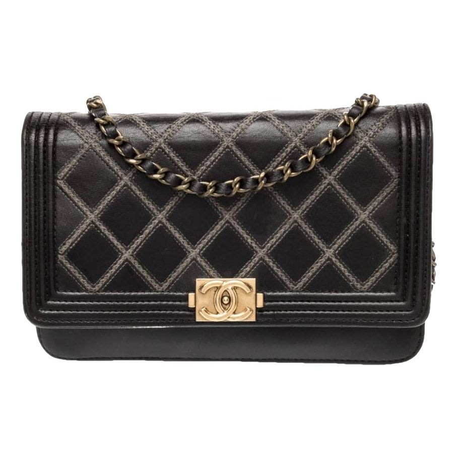 Wallet On Chain Boy Half Flap leather handbag