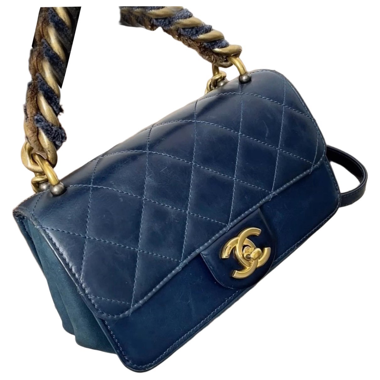Chanel 19 leather handbag