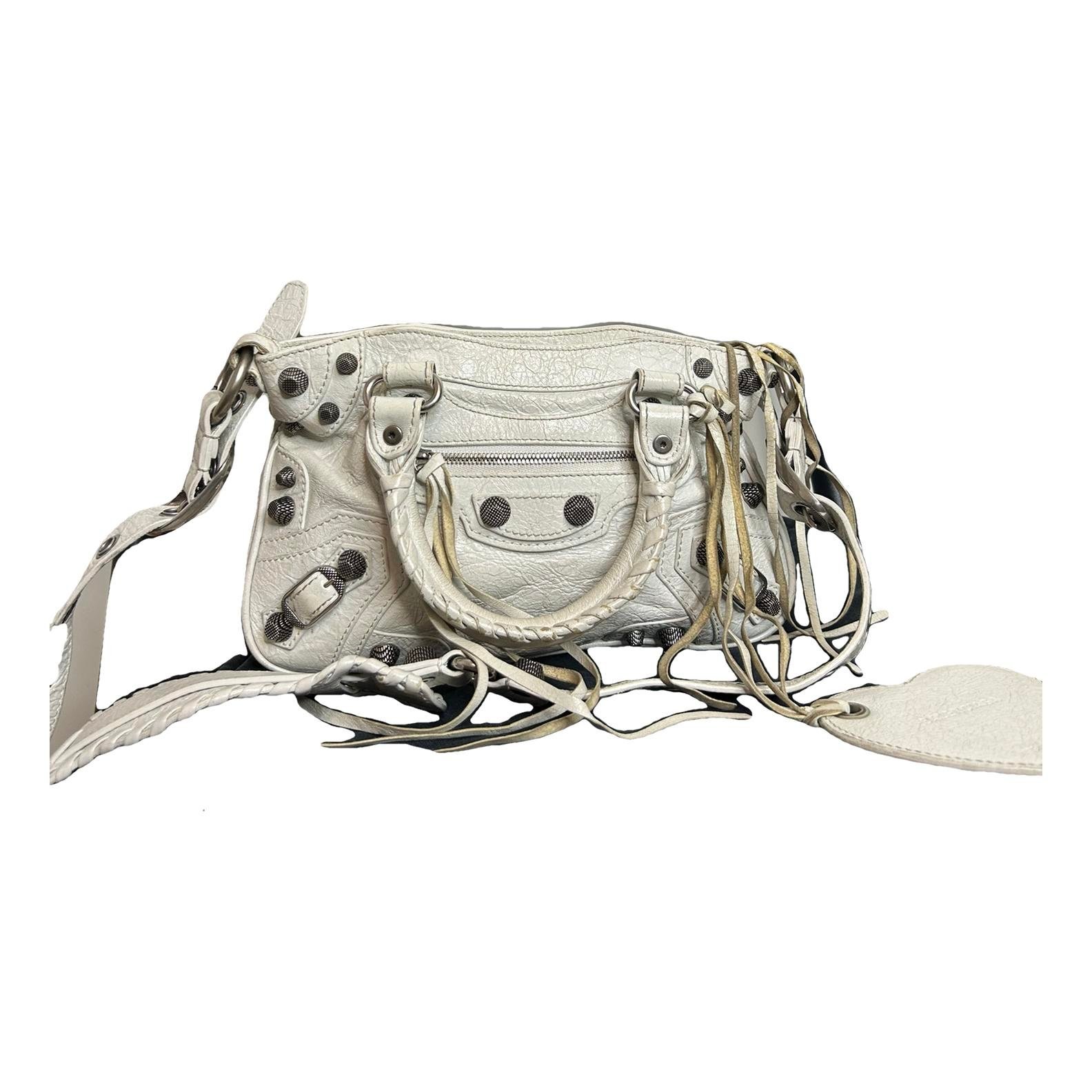 City leather handbag