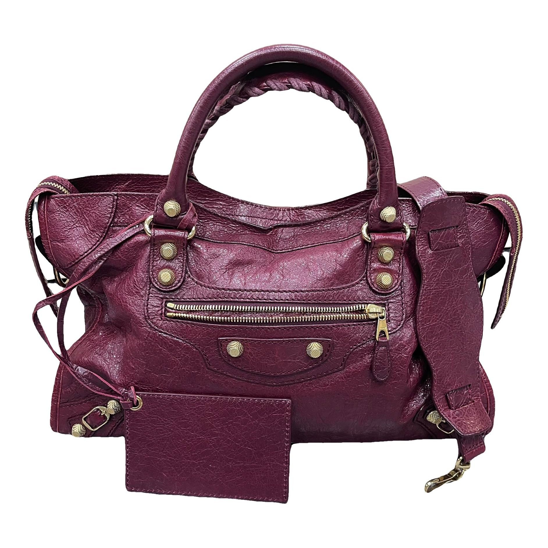City leather handbag