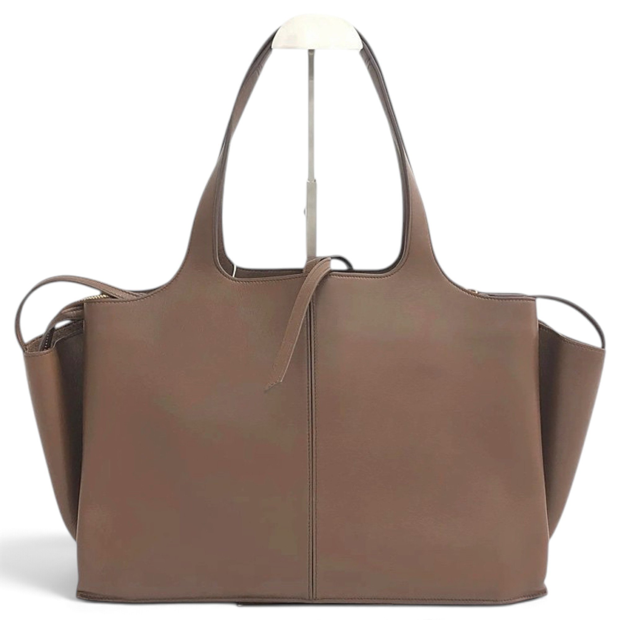 Tri-Fold leather tote