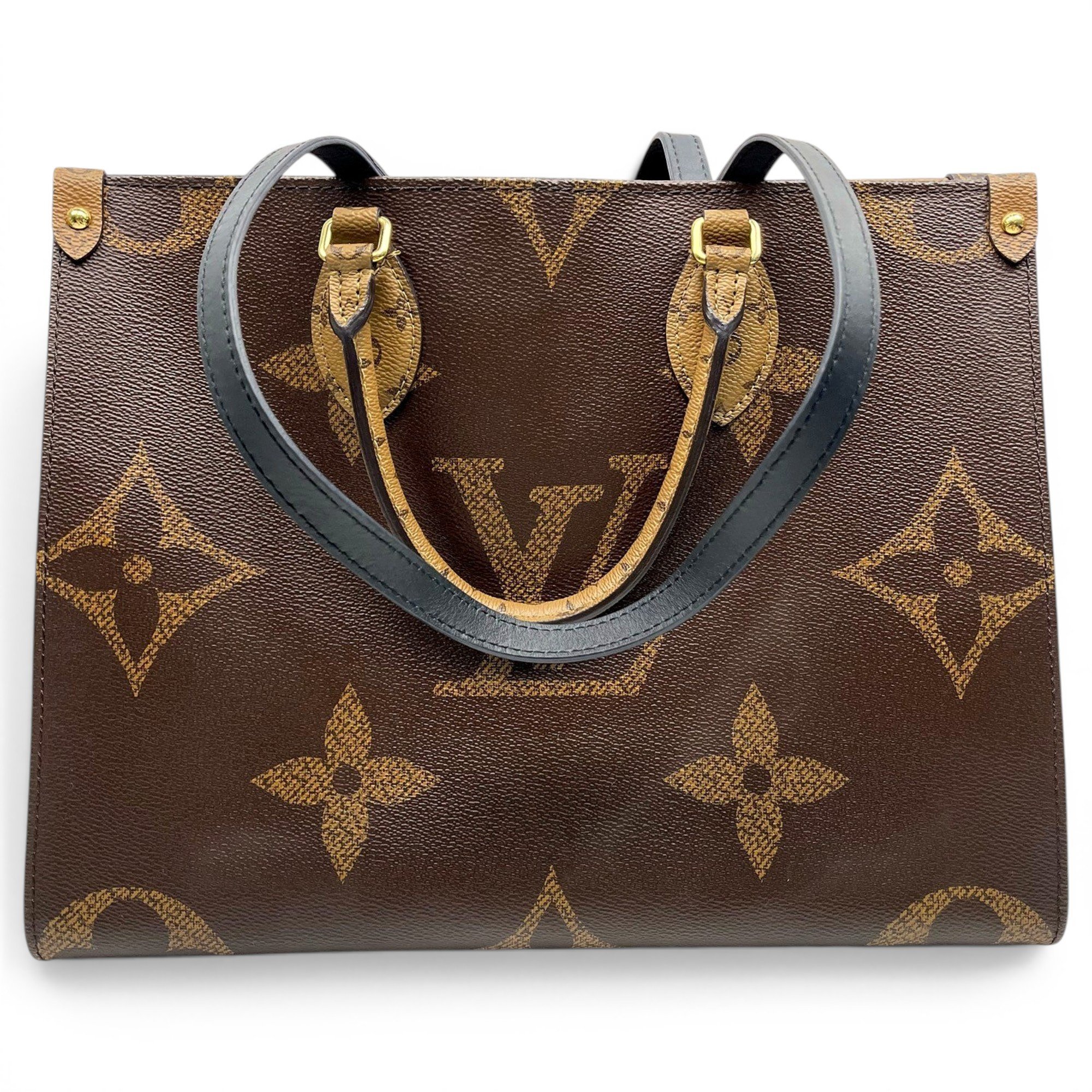 Onthego leather handbag