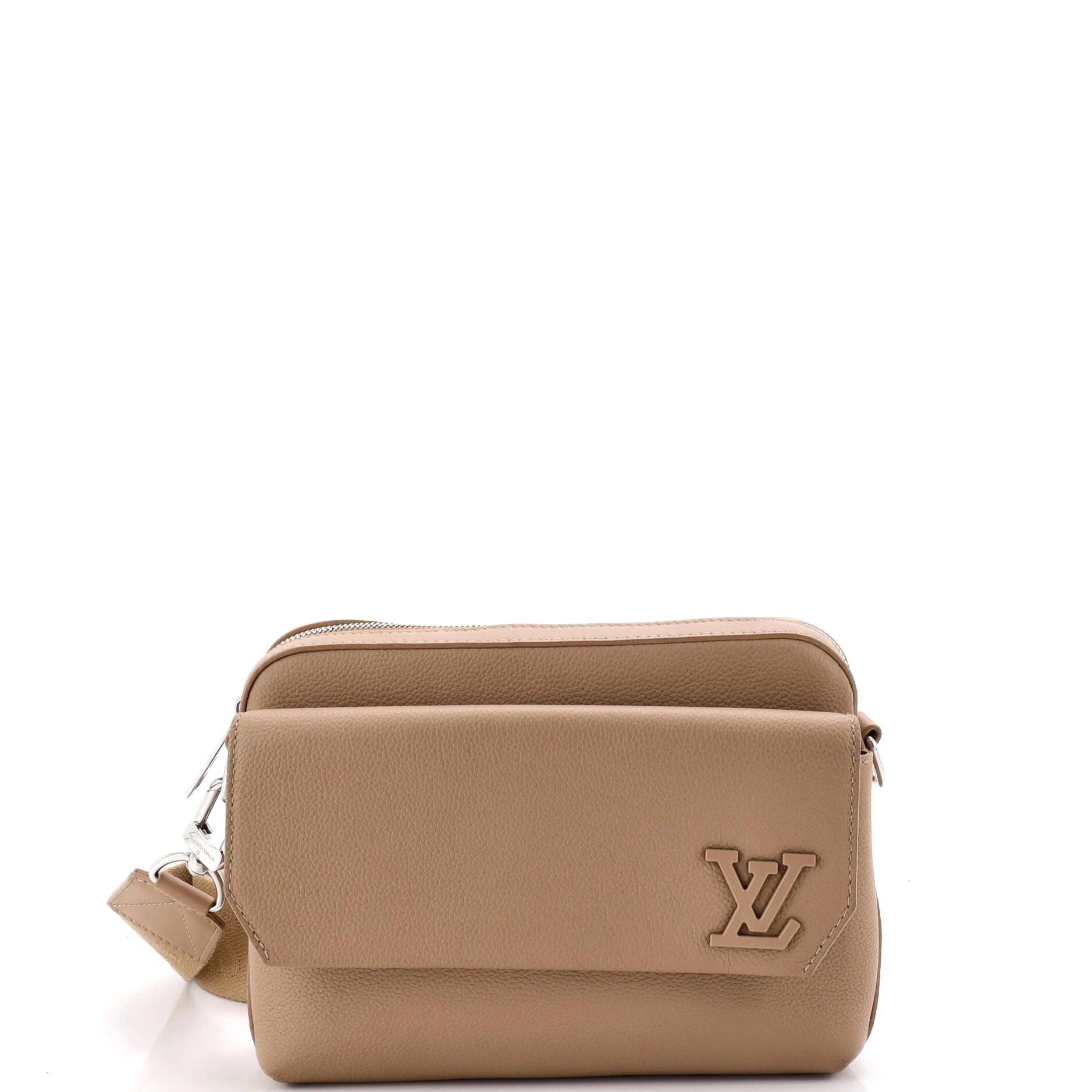 Leather crossbody bag
