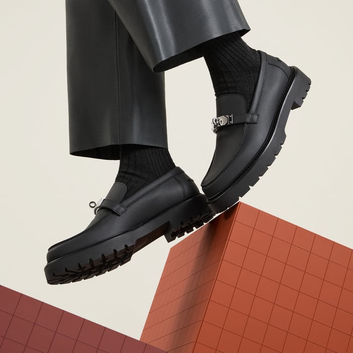 Noir Icone Loafer