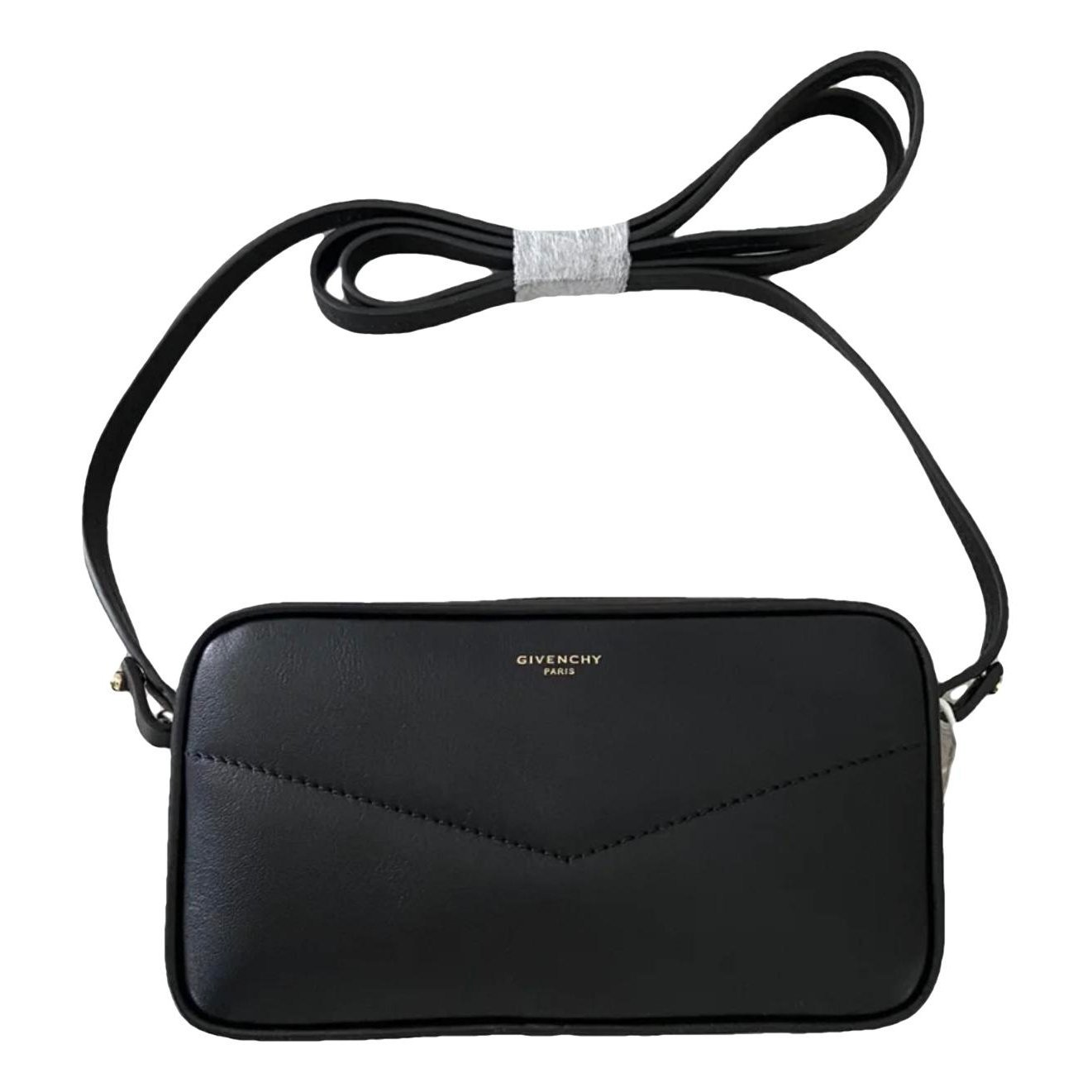 Emblem leather handbag