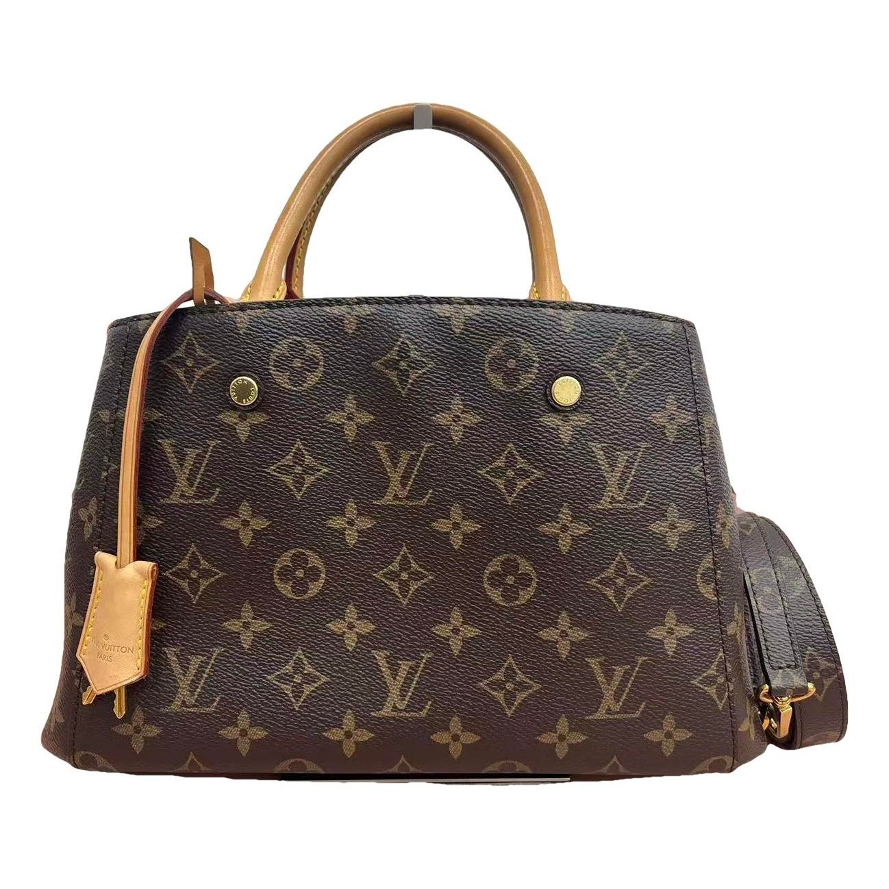 Montaigne leather handbag