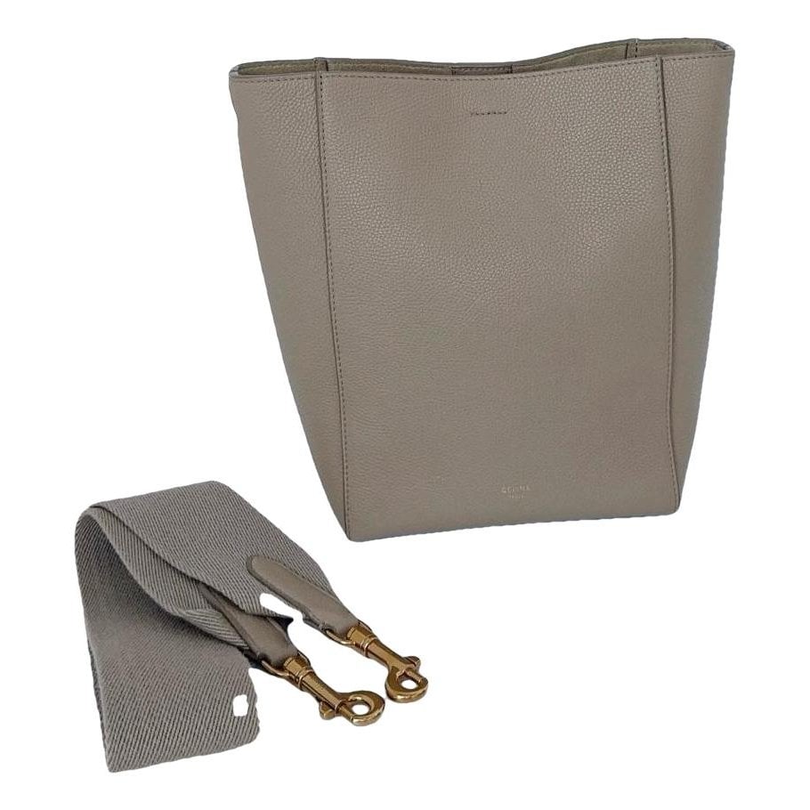 Leather handbag