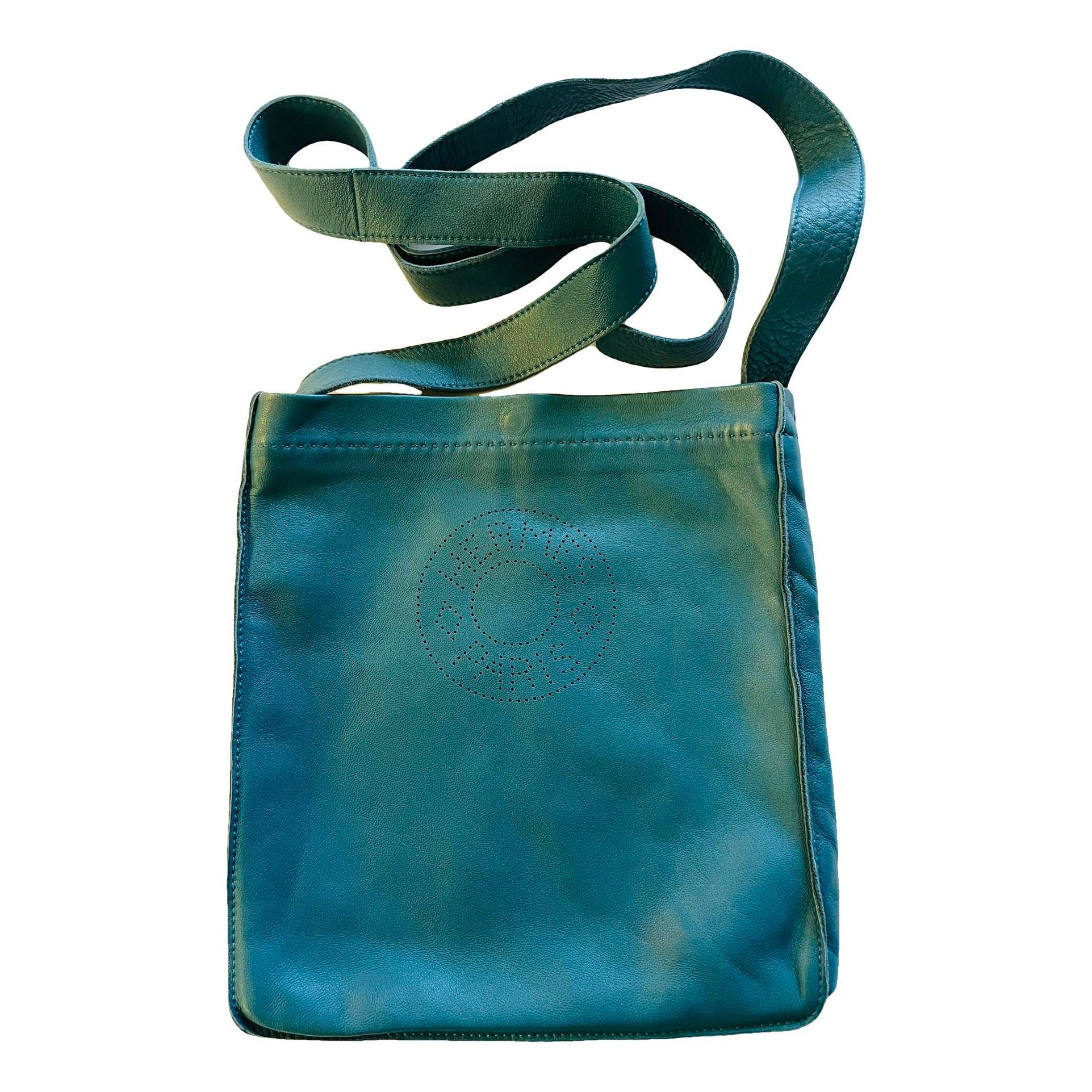 Leather crossbody bag