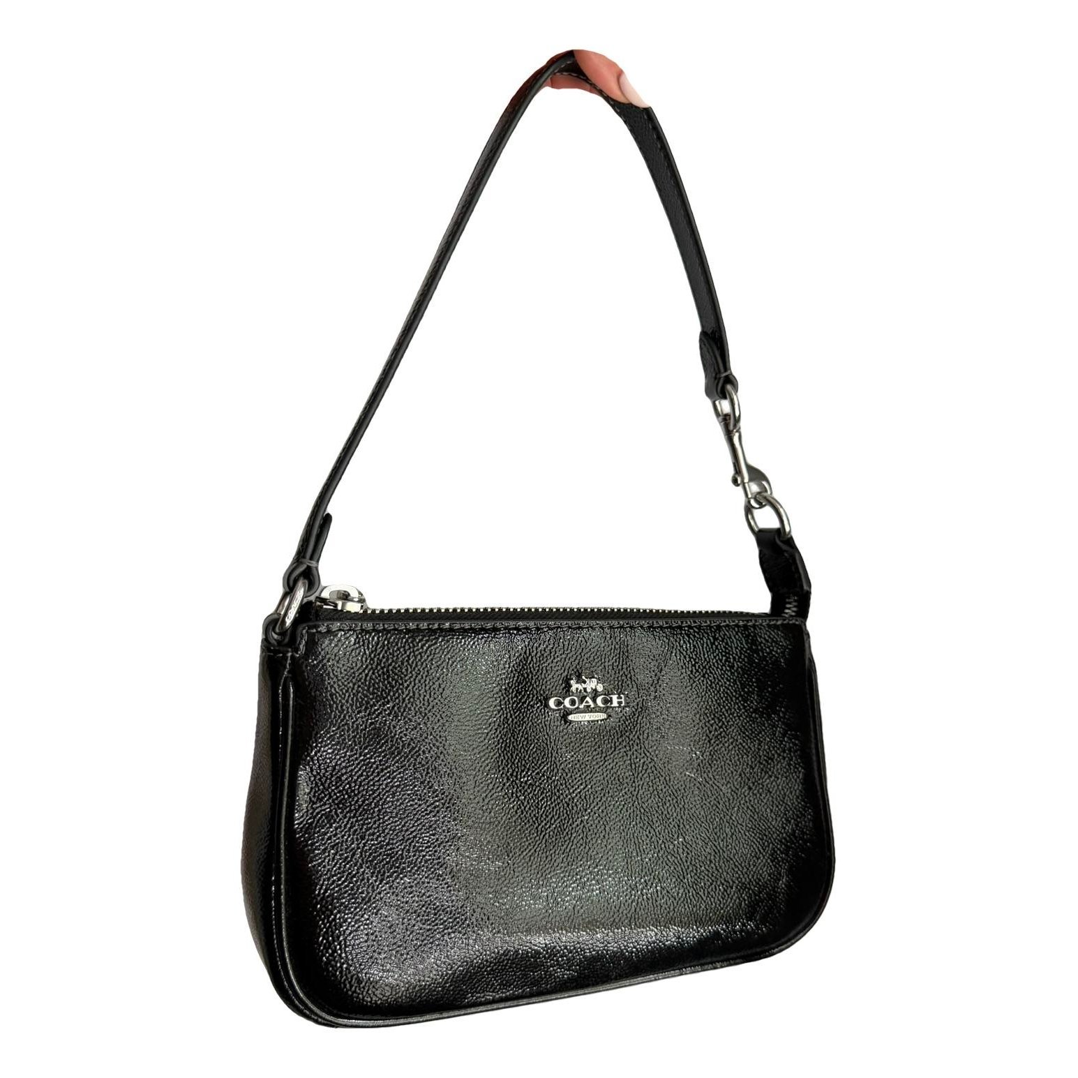 Wristlet nolita 19 leather handbag
