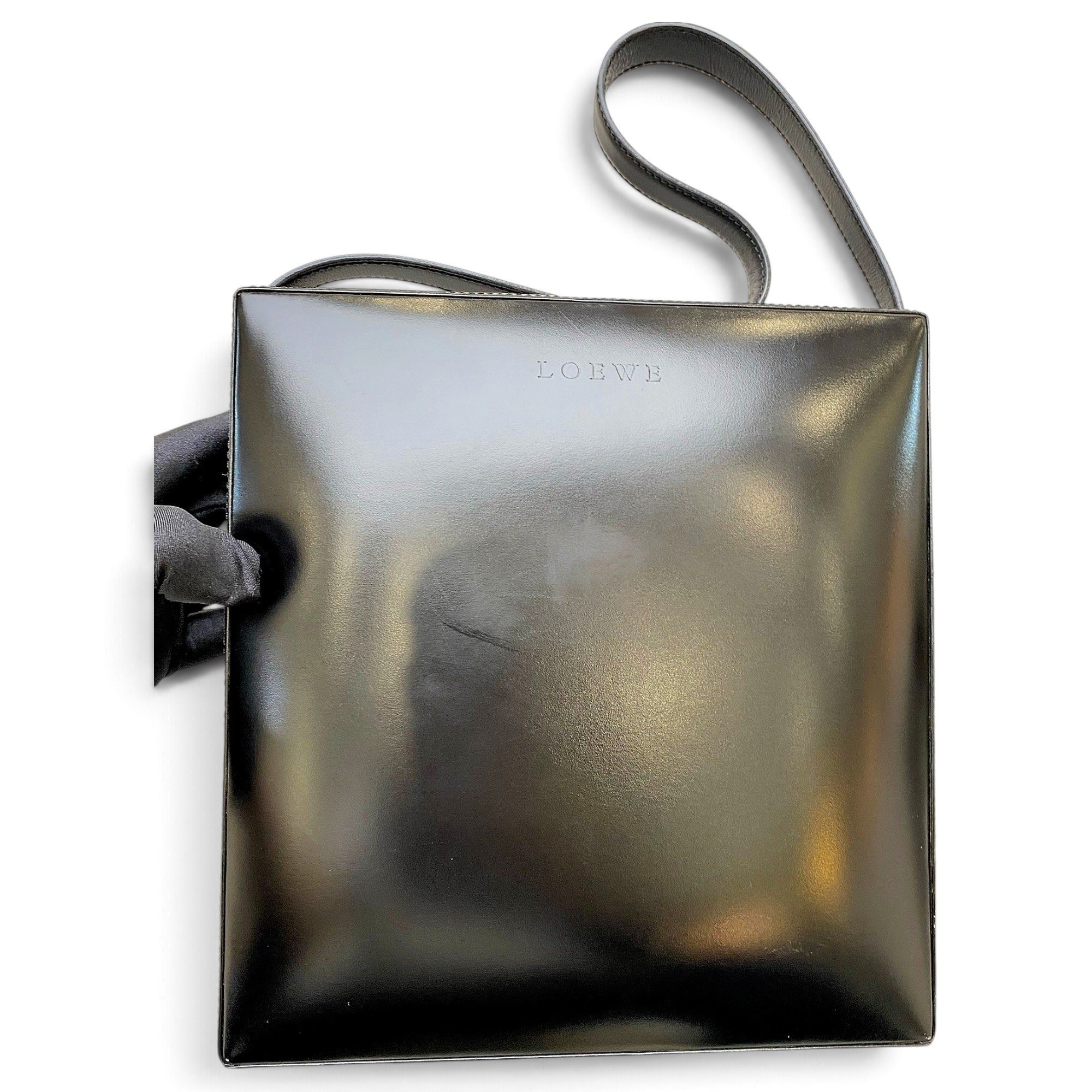 Leather handbag