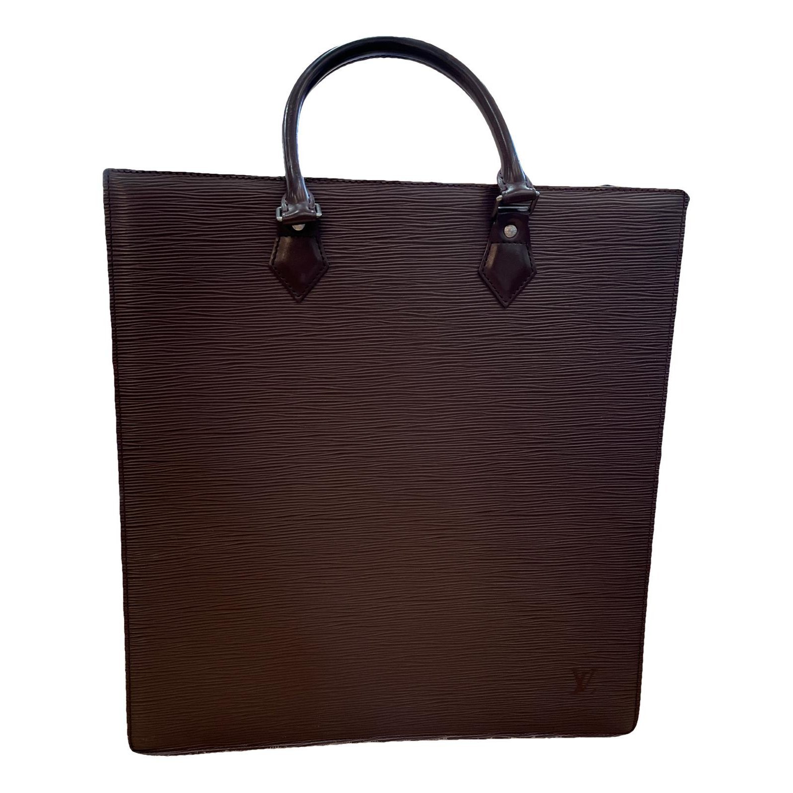 Plat leather handbag