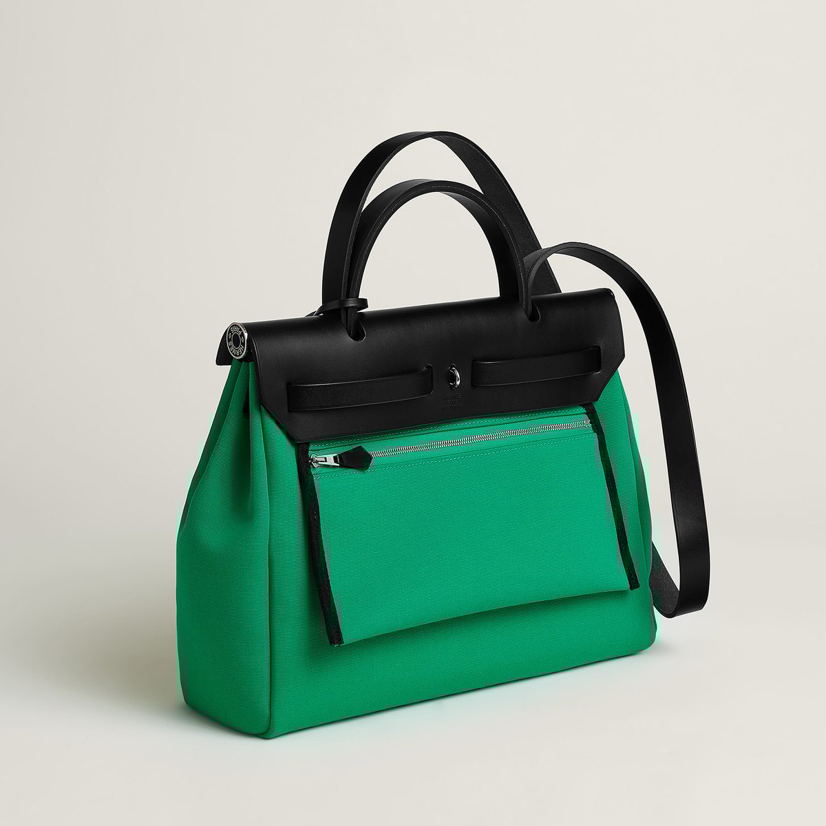 バッグ 《エールバッグ・ジップ》 31 ルトゥルネ ラッカー