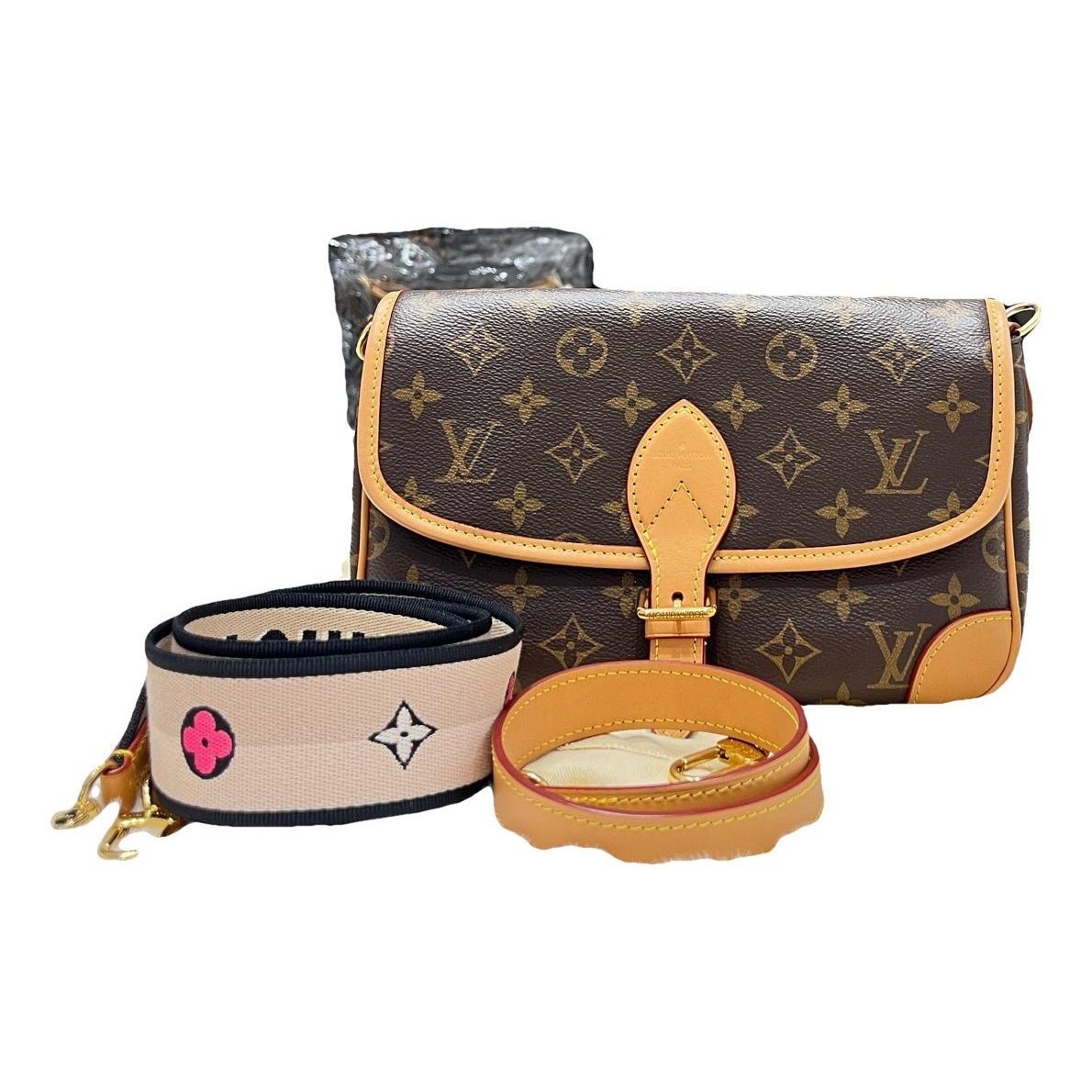 Diane leather crossbody bag