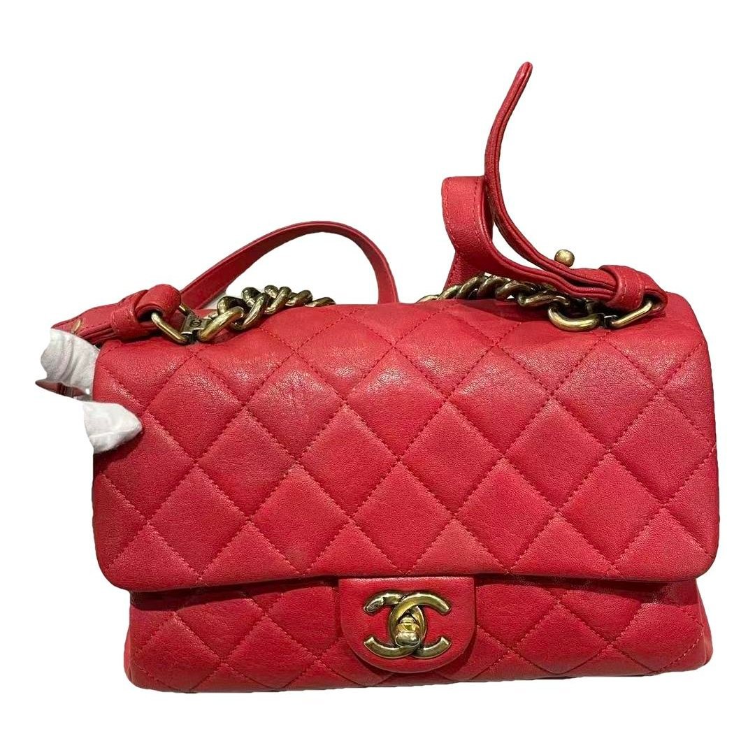 Leather handbag