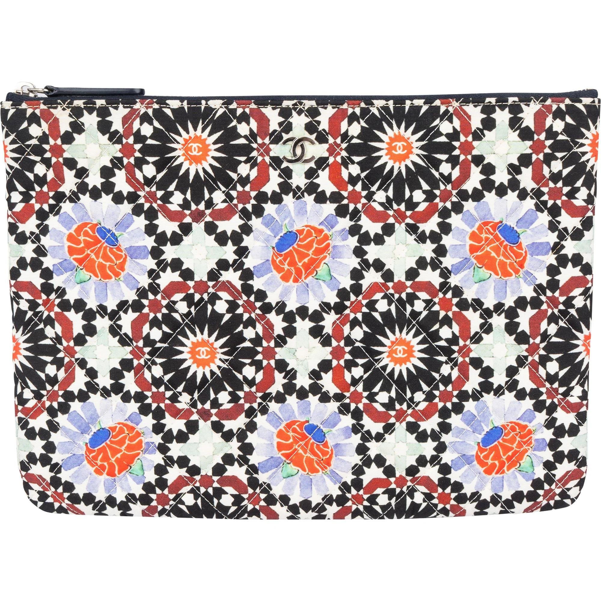 Cloth clutch bag