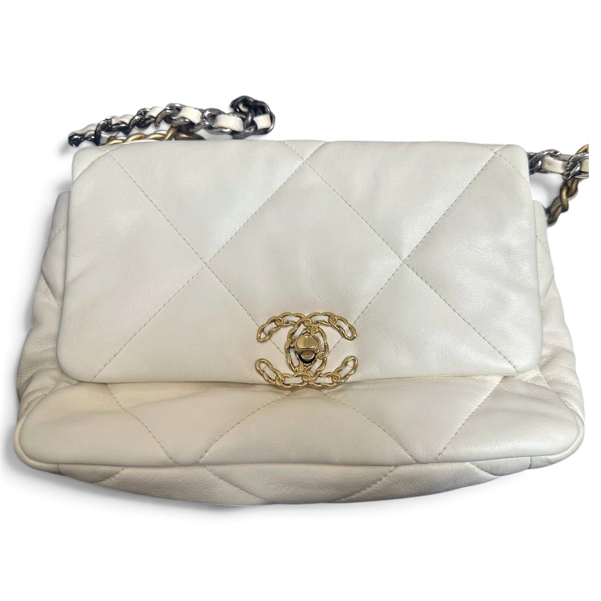 Chanel 19 leather handbag