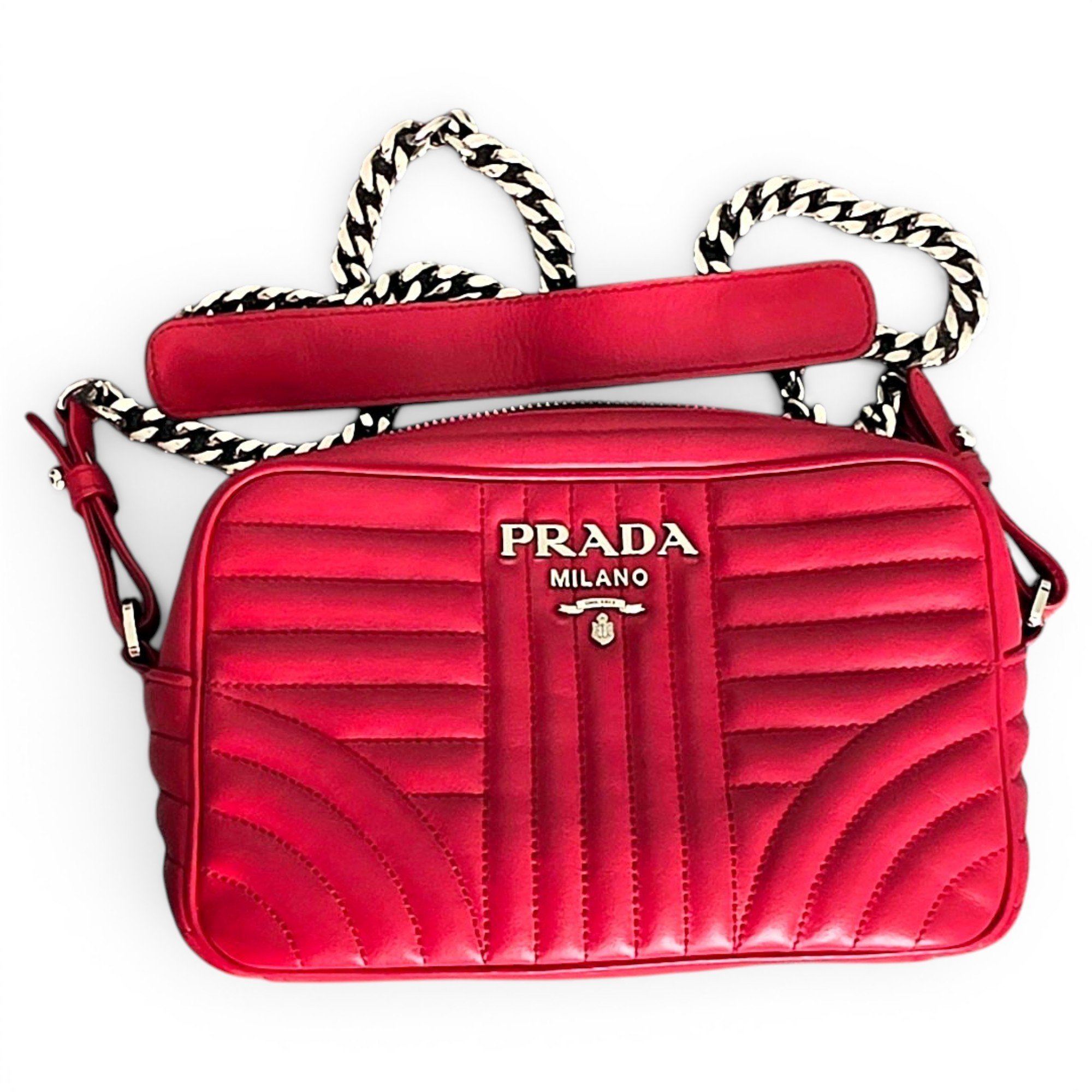 Diagramme leather crossbody bag
