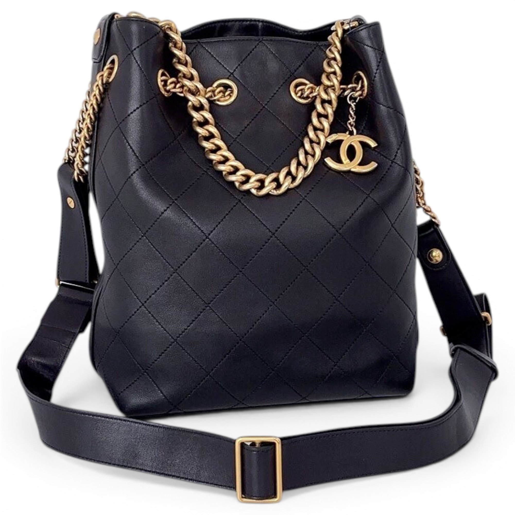 Leather handbag