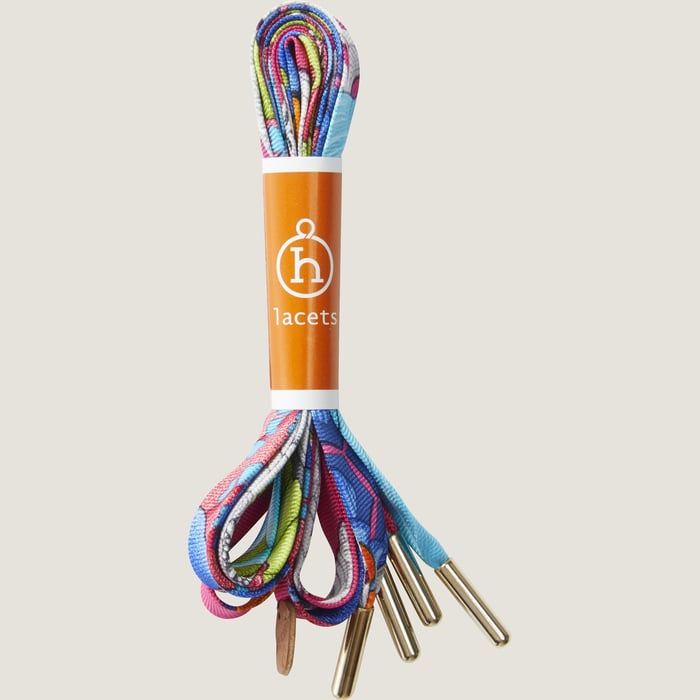 Random Shoelaces