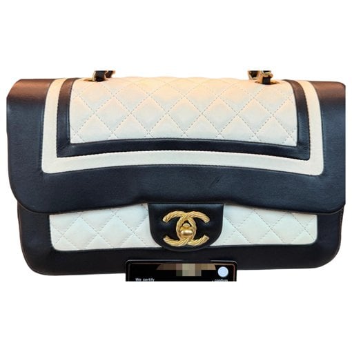 Timeless/Classique leather crossbody bag