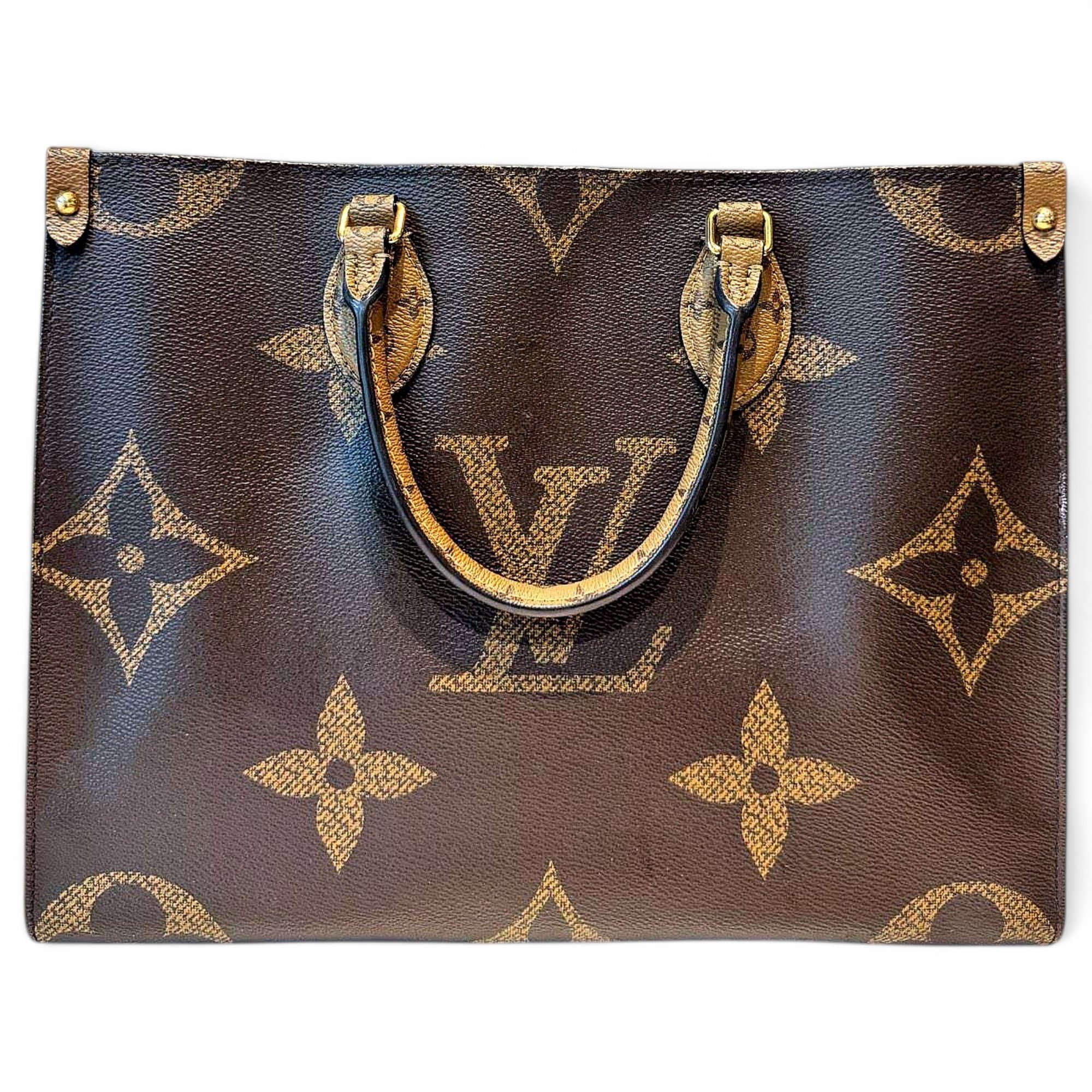 Onthego leather handbag