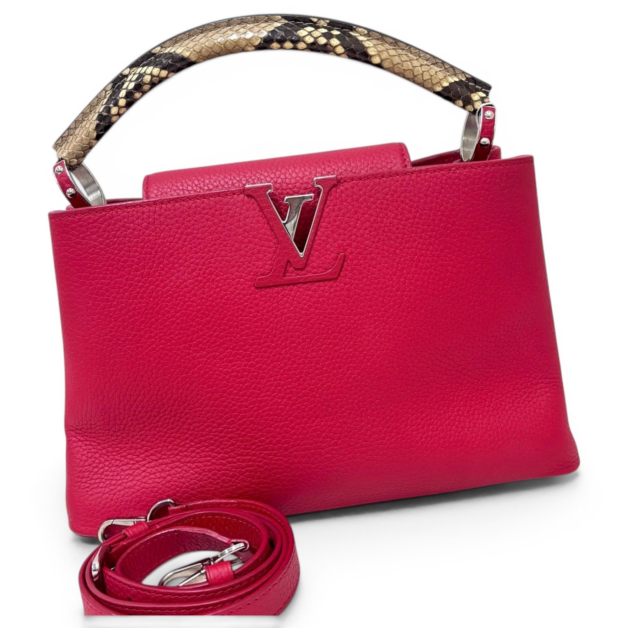 Capucines leather handbag