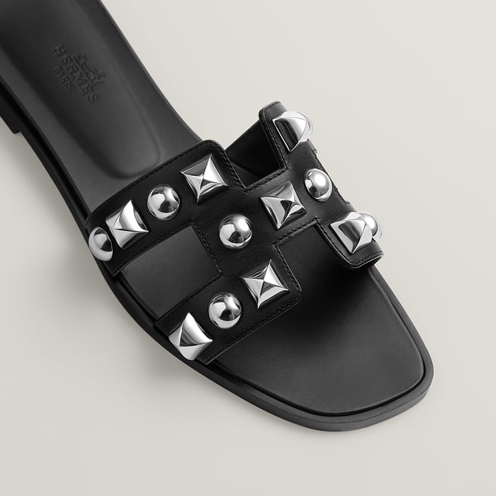 Noir Oran Sandal