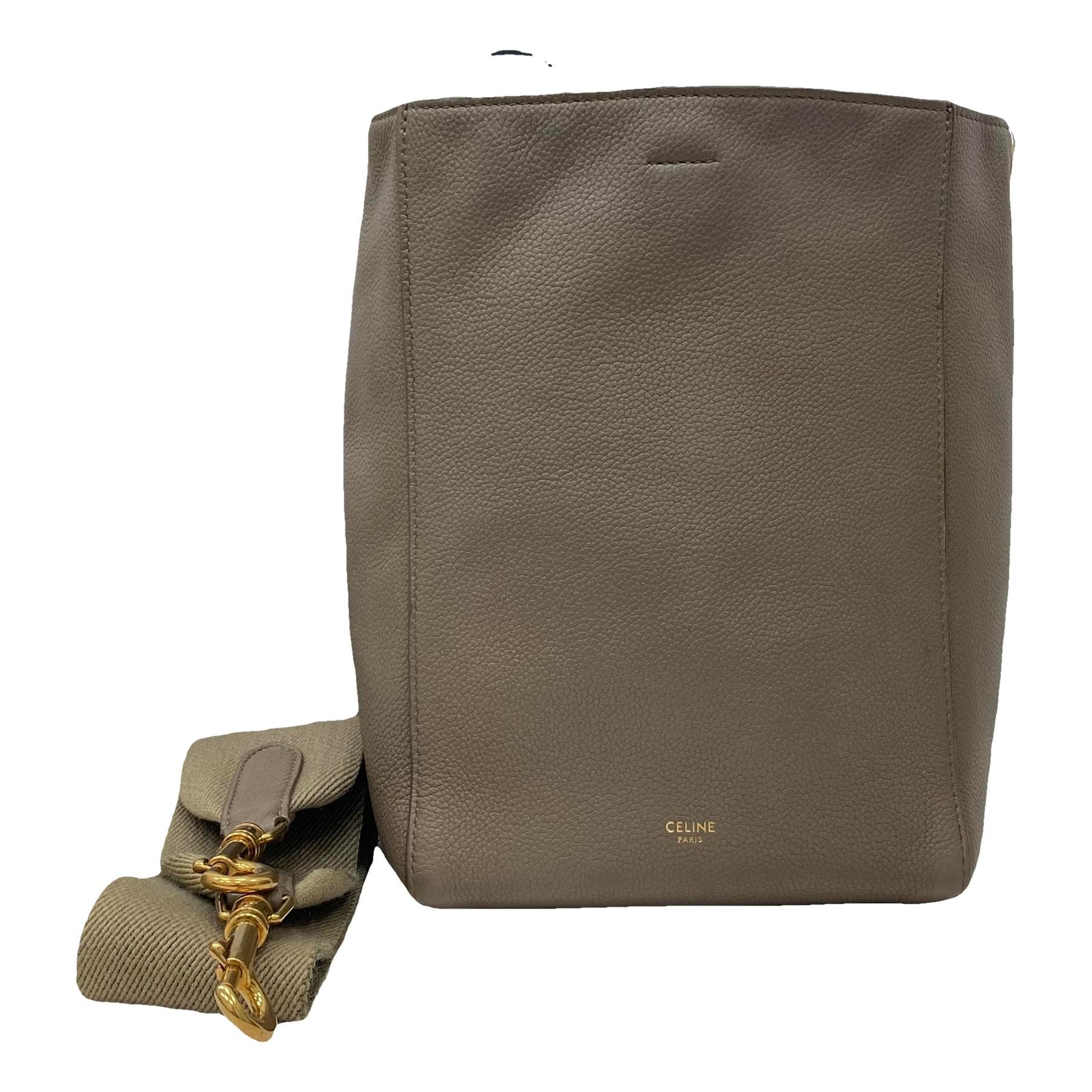 Seau Sangle leather handbag