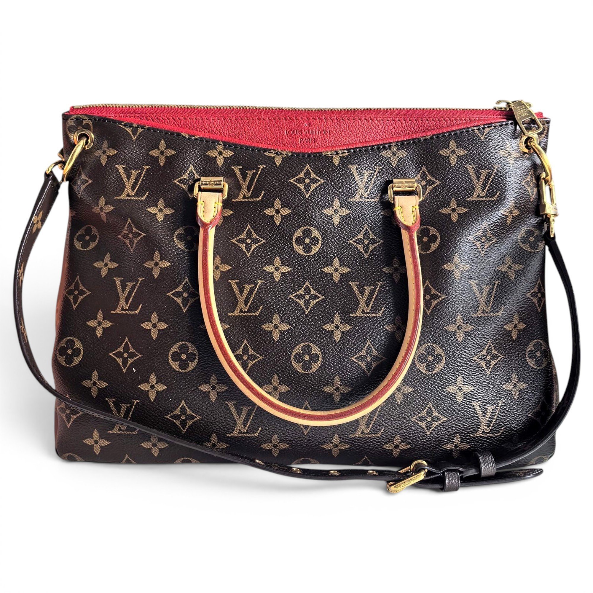 Pallas leather handbag