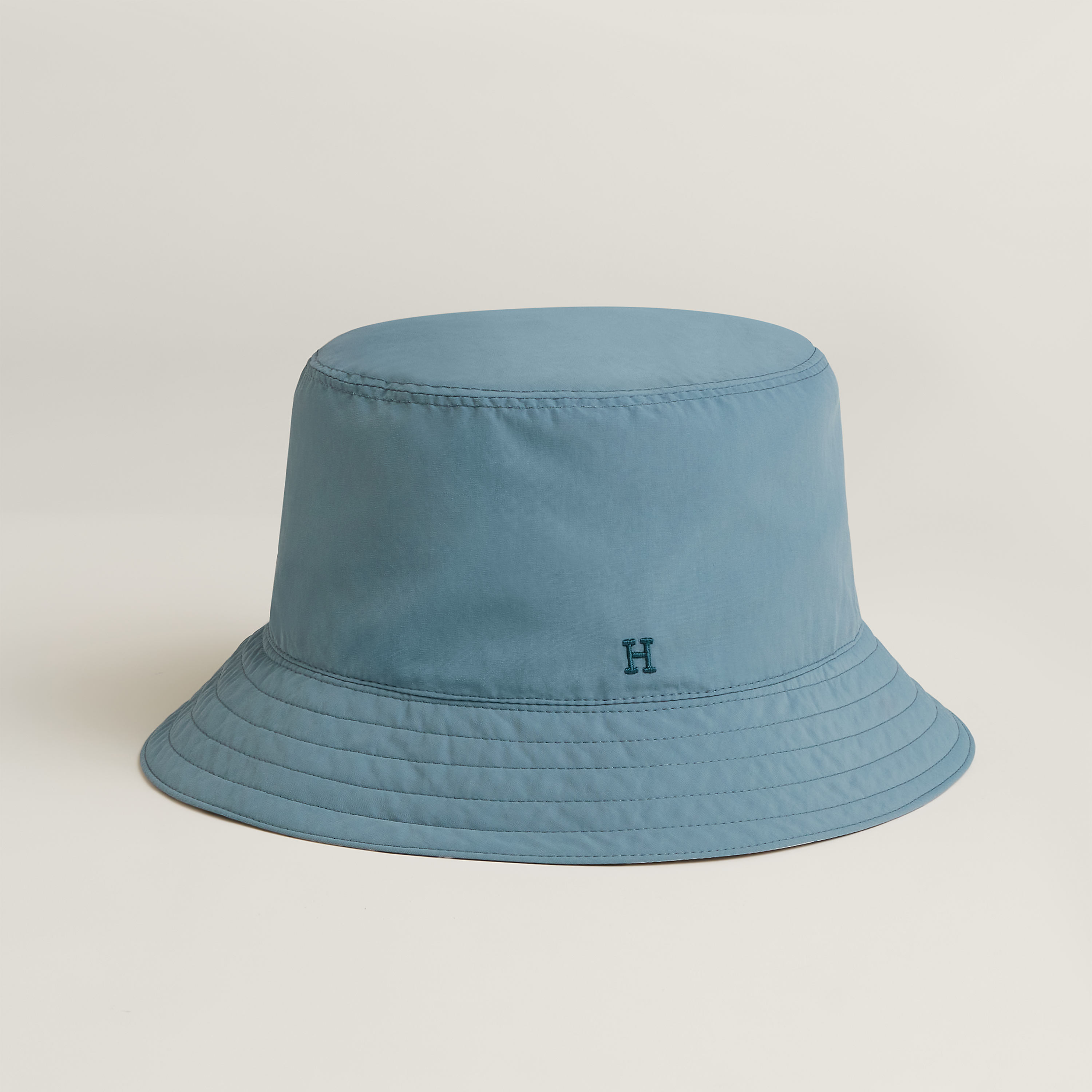 Fred Decoupages de H reversible bucket hat