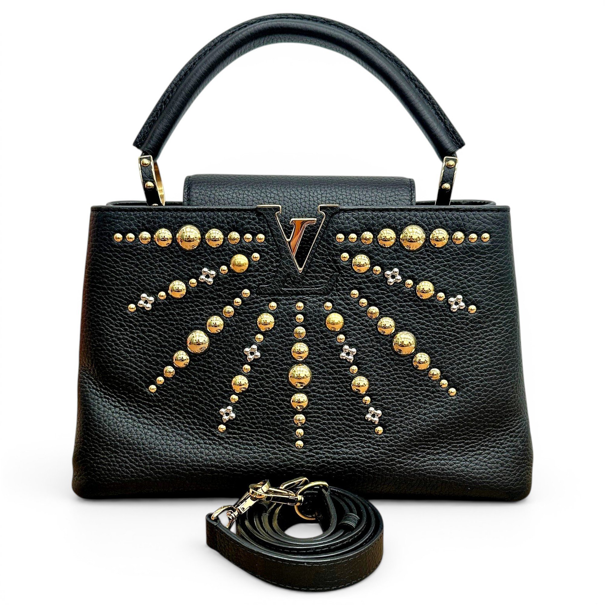 Capucines leather handbag