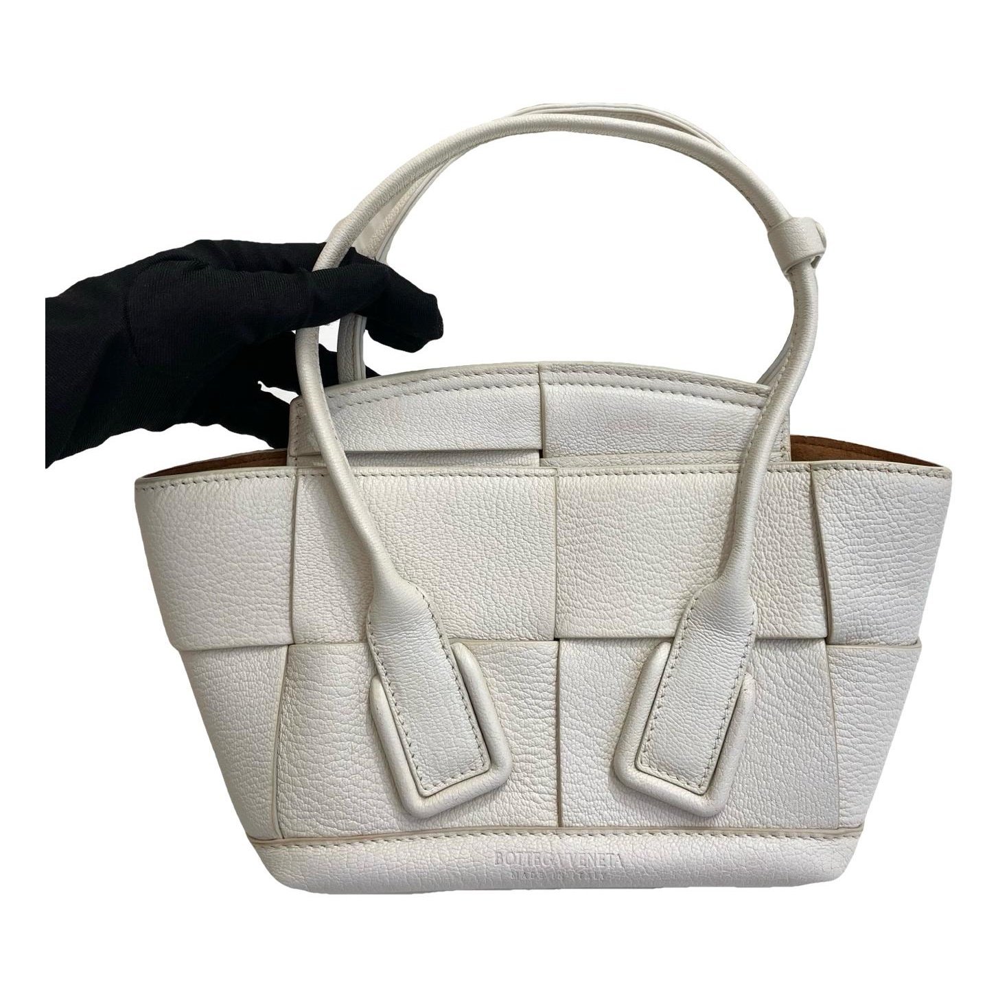 Arco leather handbag