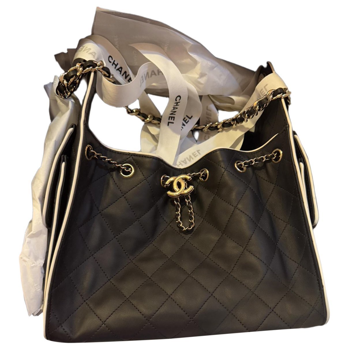 Chanel 25 leather handbag