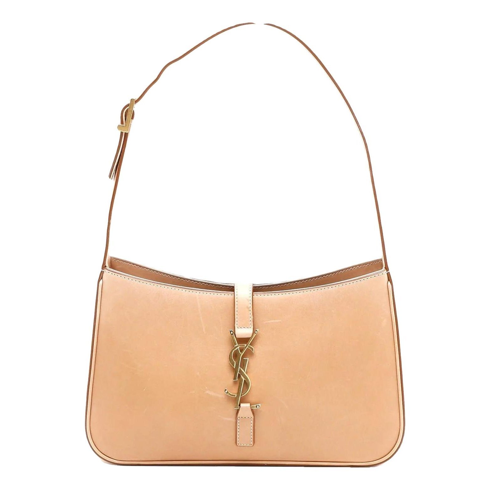 Le 5 à 7 leather handbag