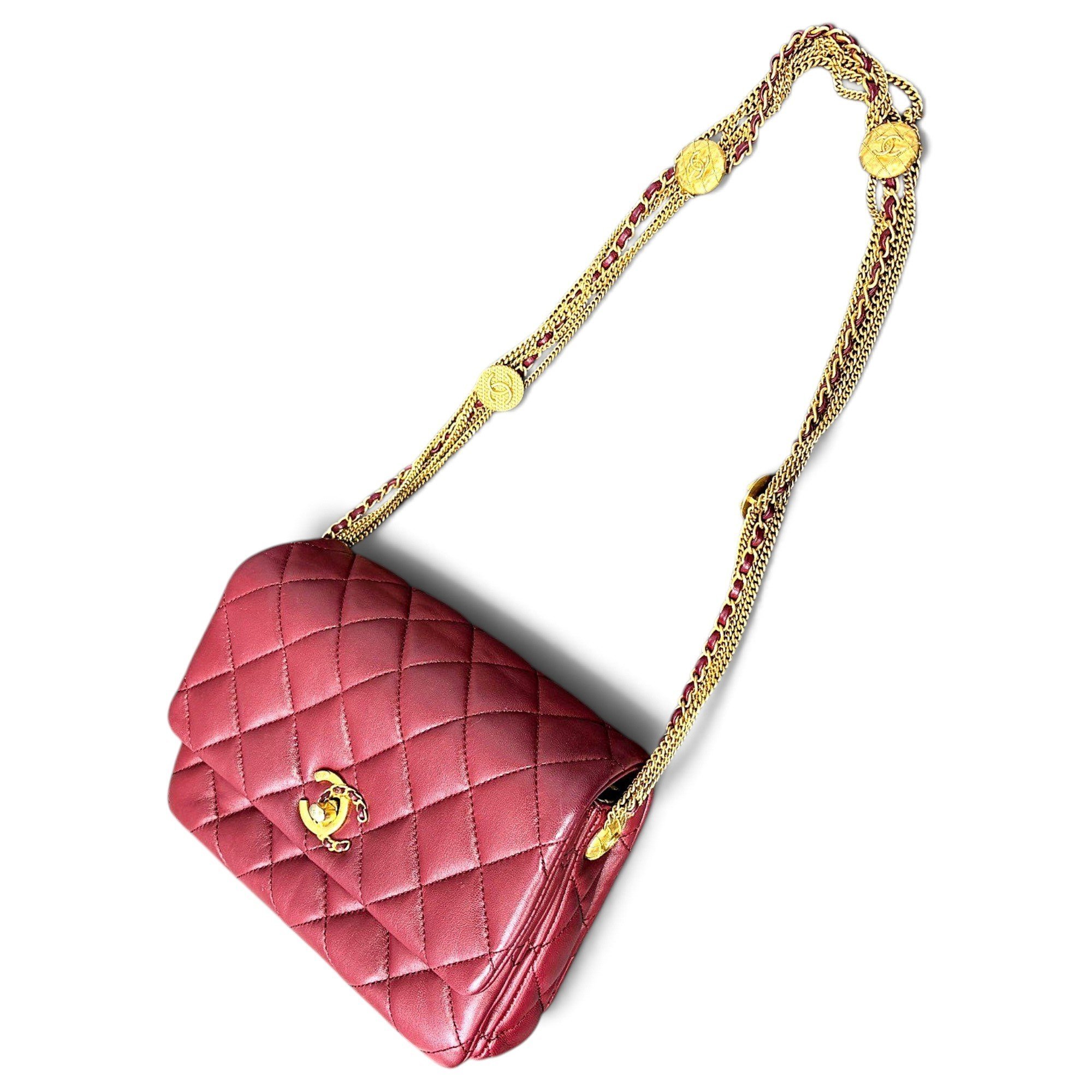 Timeless/Classique leather crossbody bag
