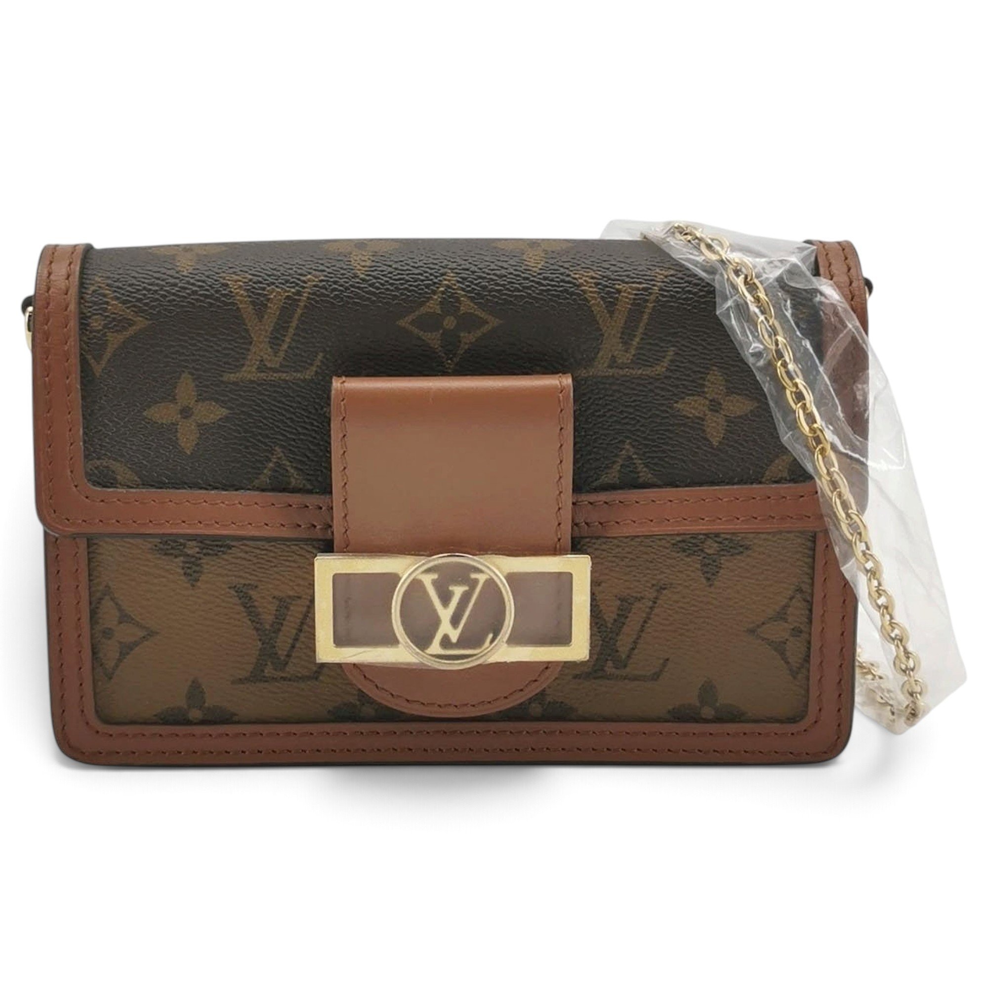 Dauphine leather handbag