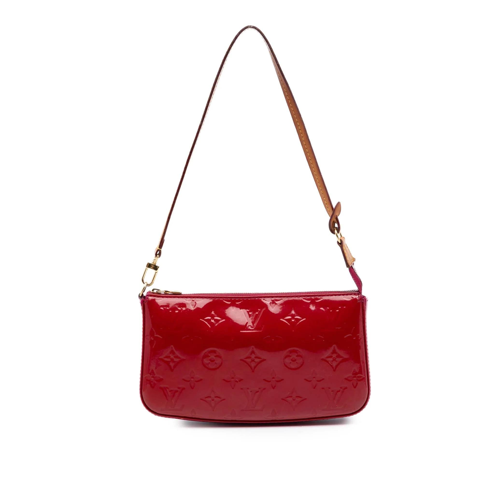 Pochette Accessoire leather handbag