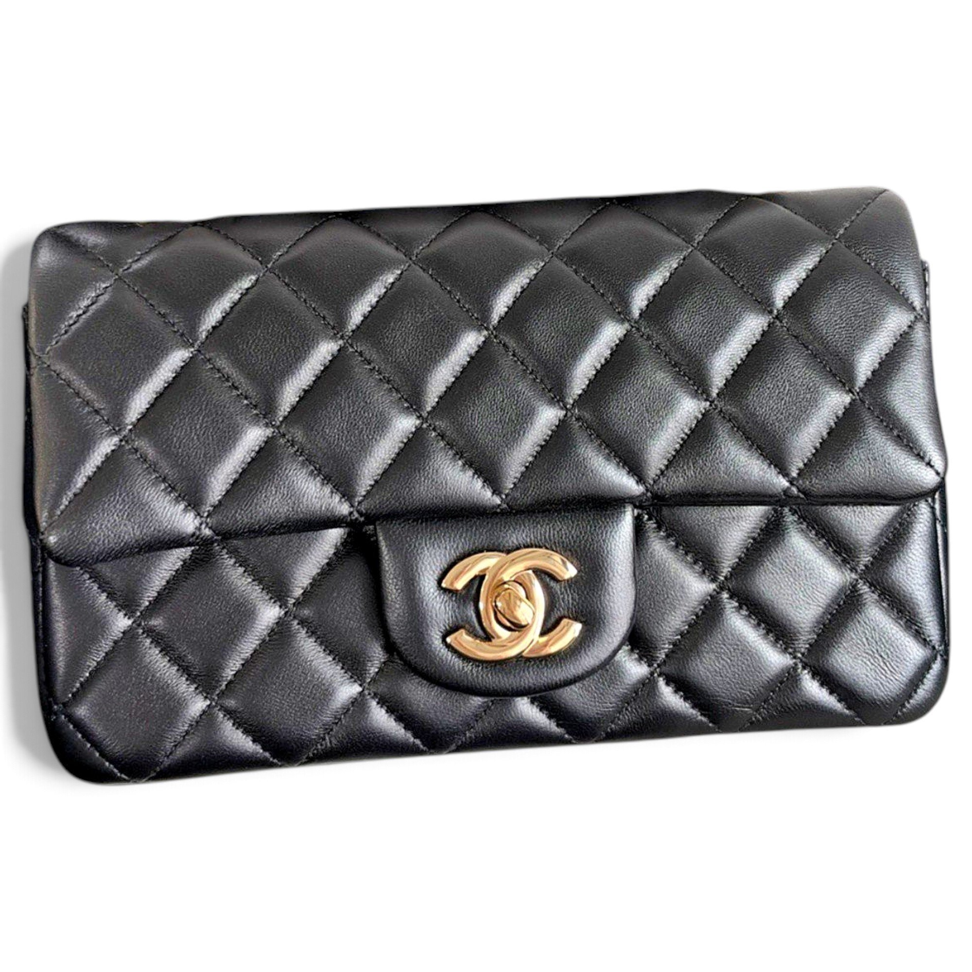 Chanel Timeless/Classique leather crossbody bag
